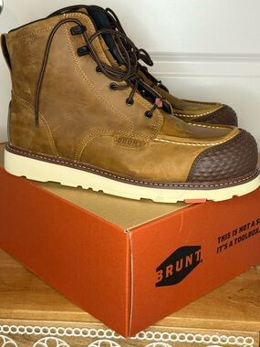 NWT Brunt Steel Toe boots